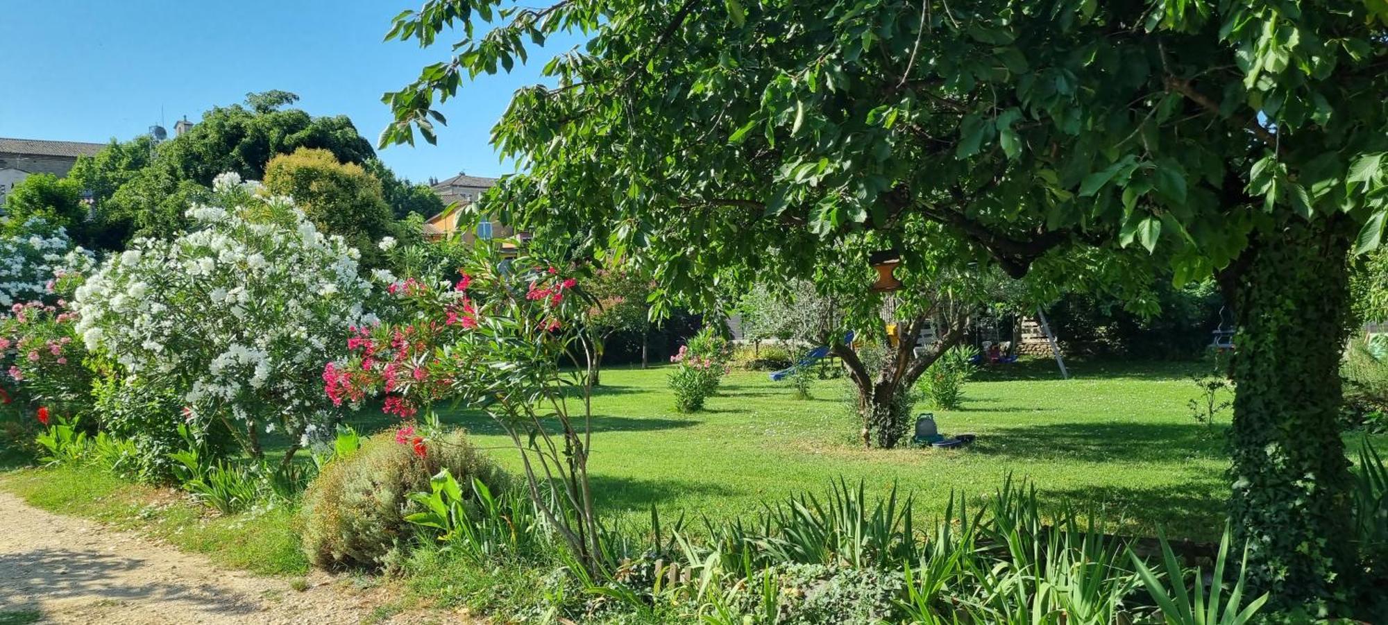 L'Olivier Chez Mame Marthe Βίλα Vallon-Pont-dʼArc Εξωτερικό φωτογραφία